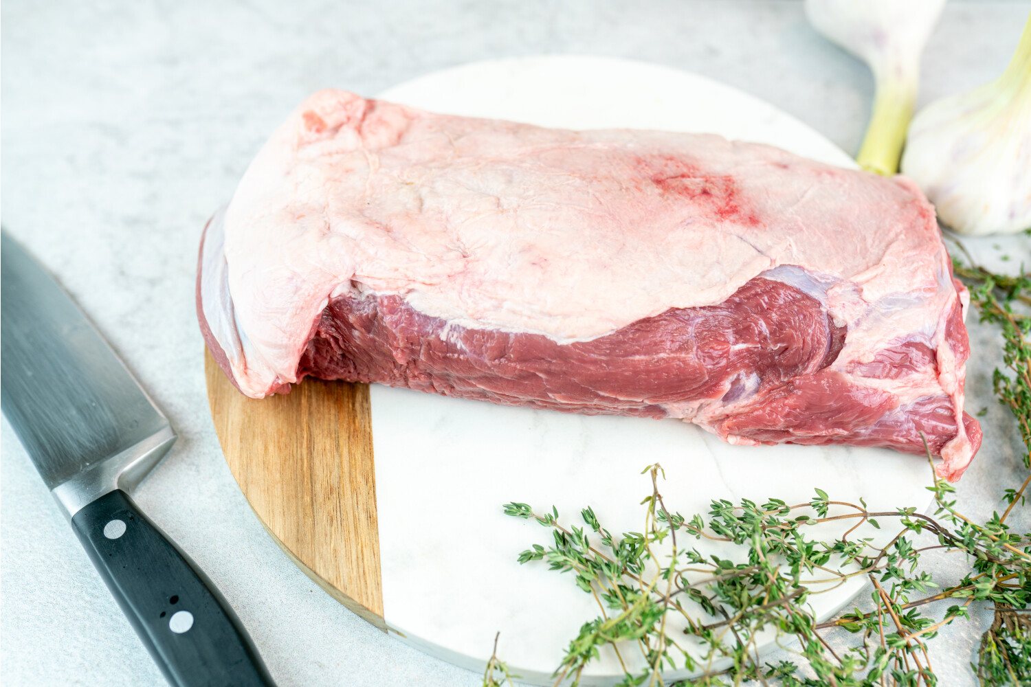 40001361-543348-dry-aged-nordish-veal-kalbsruecken-ohne-knochen-d-ca-2-5-kg-stk.jpg