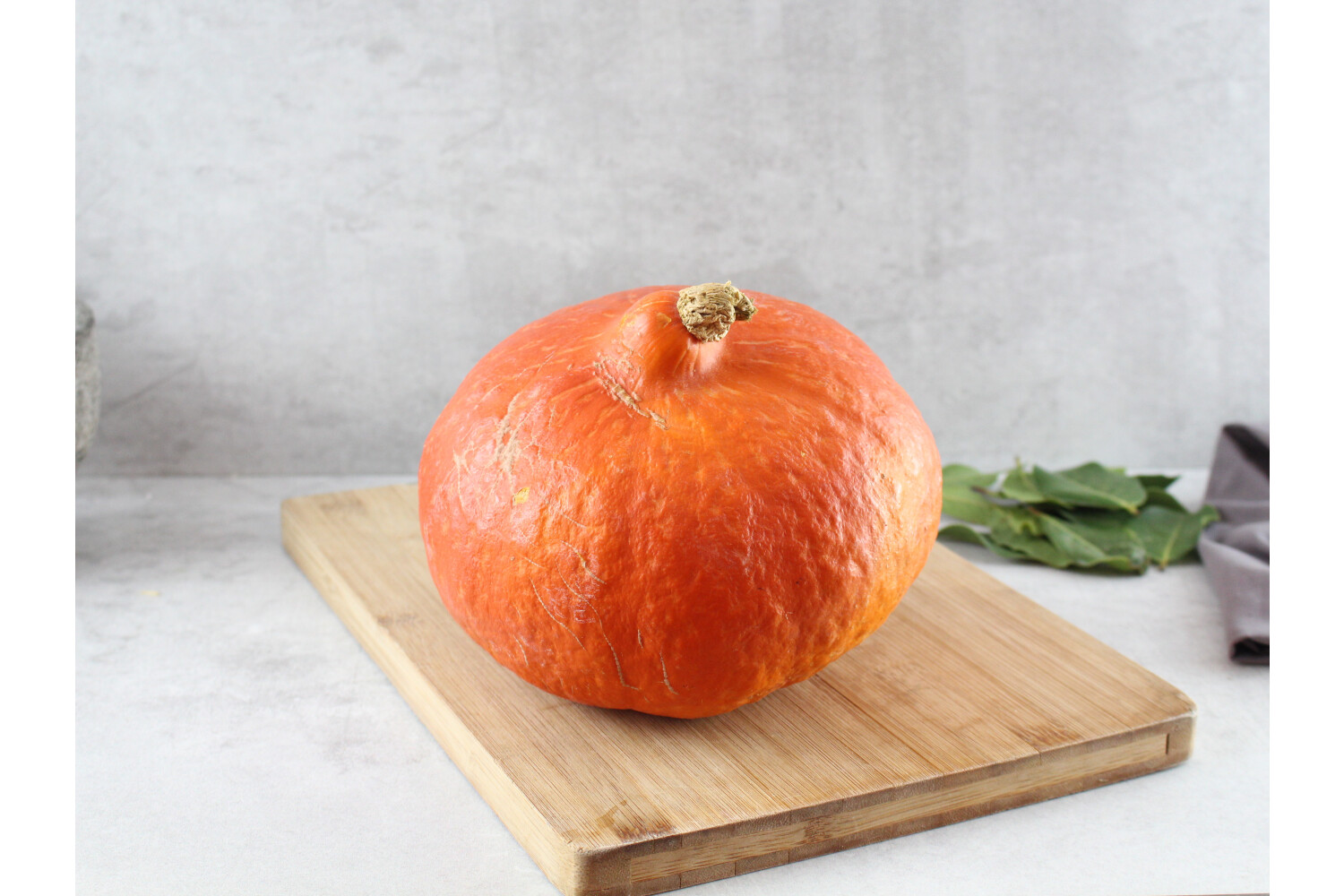 40000971-520187-kuerbis-hokkaido-stueck.jpg