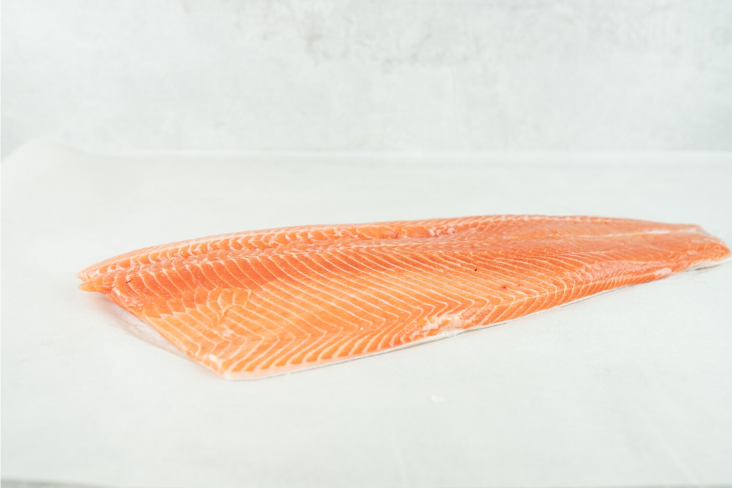 Fjordforellenfilet mit Haut