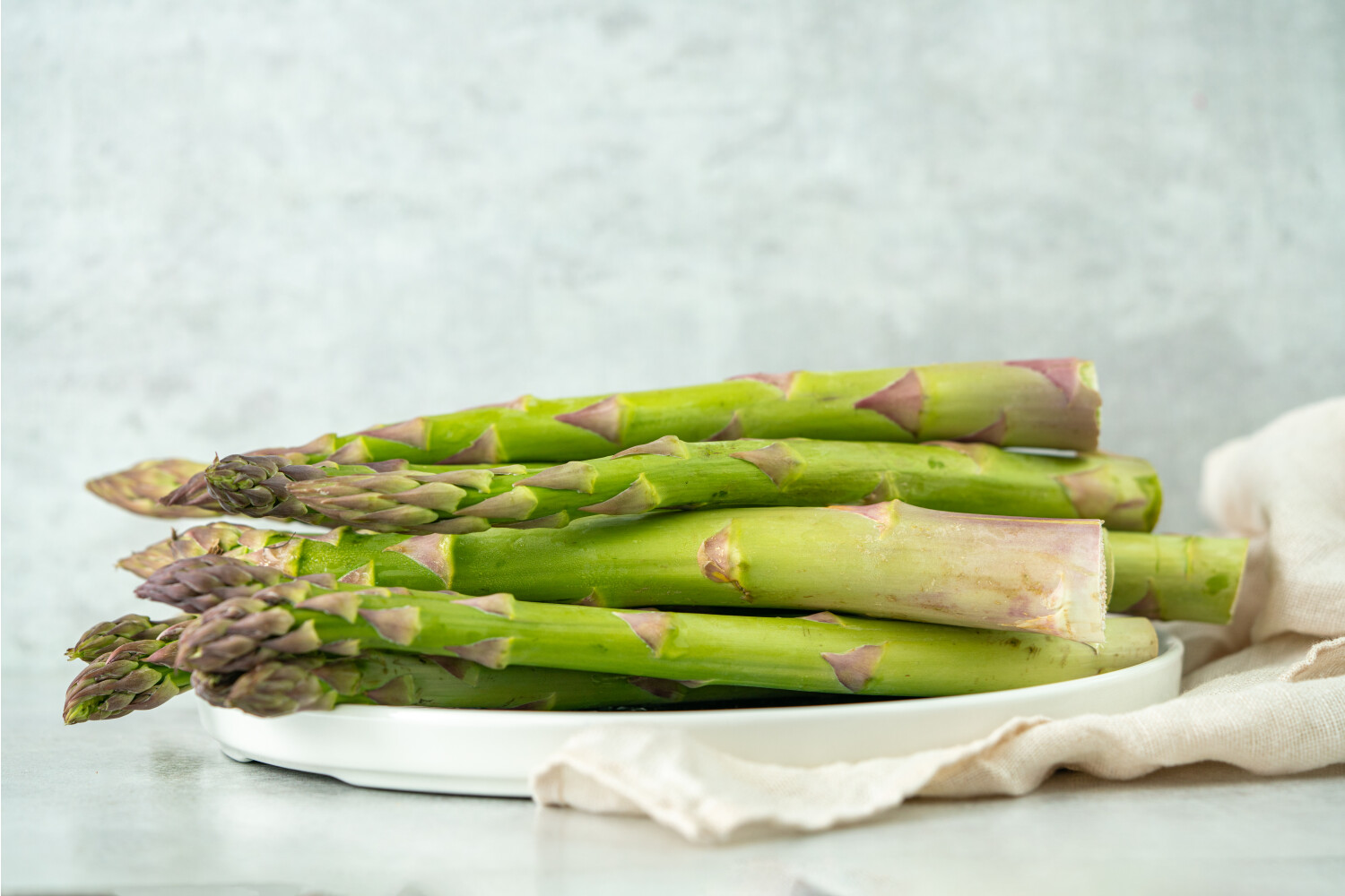 Grüner Spargel I BEELITZ