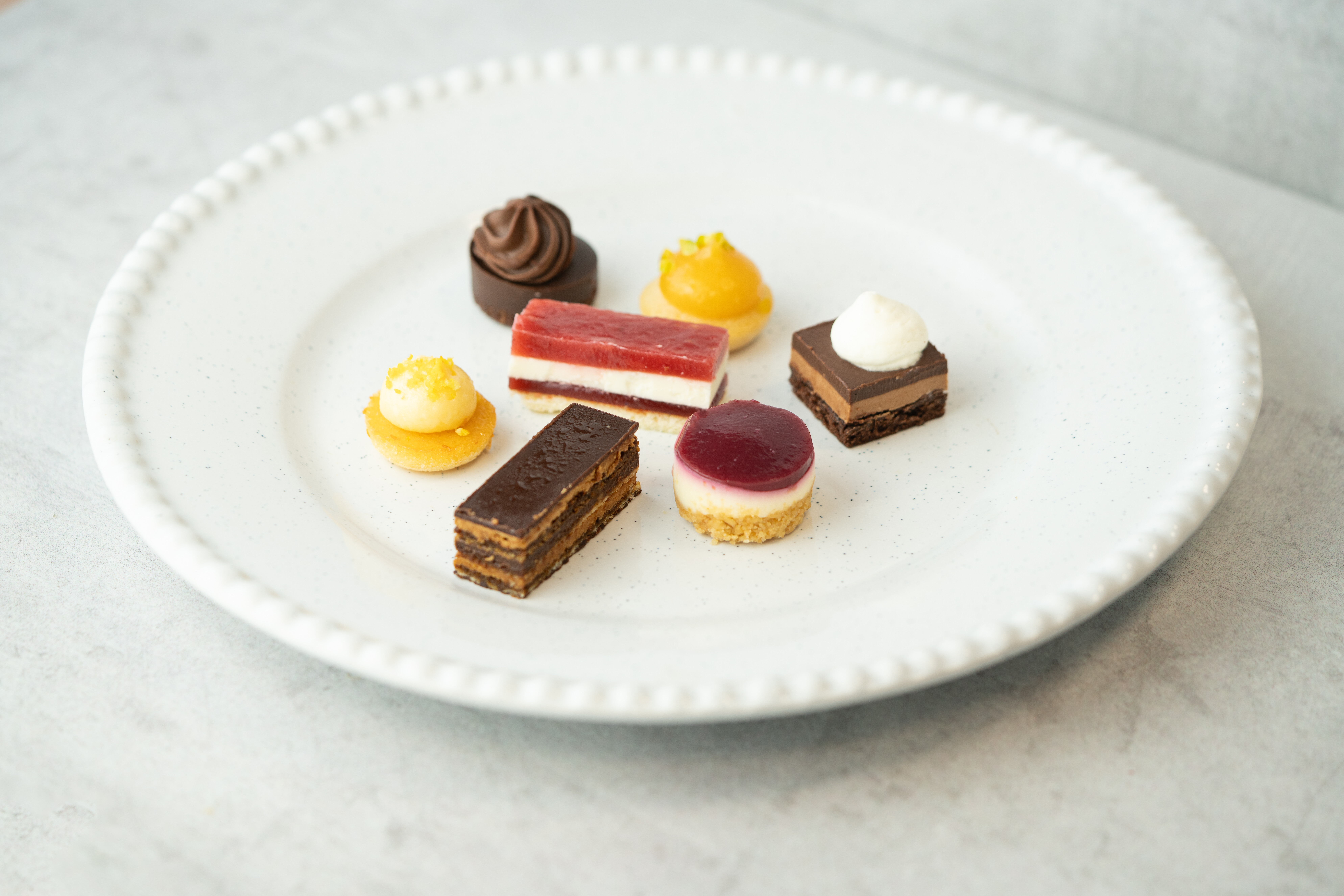 Petit Fours Saint-German I TRAITEUR DE PARIS