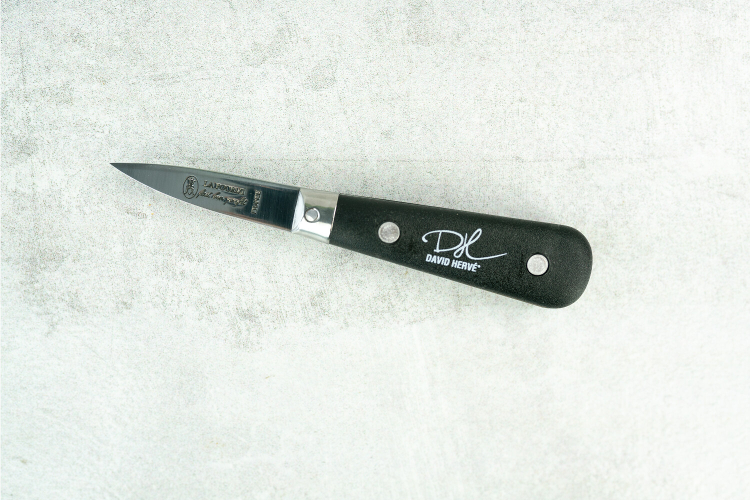 40002613-515895-austernmesser-mit-schwarzem-holzgriff-david-herve.jpg