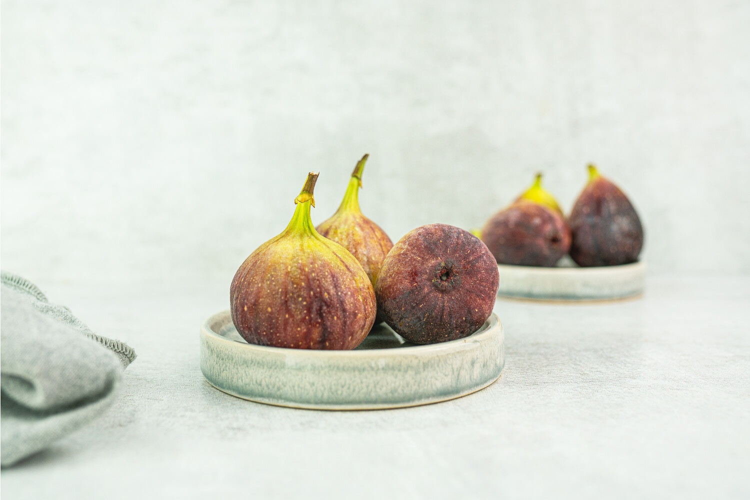 40001789-520552-feigen-14-16-stueck-kiste-tuerkei.jpg