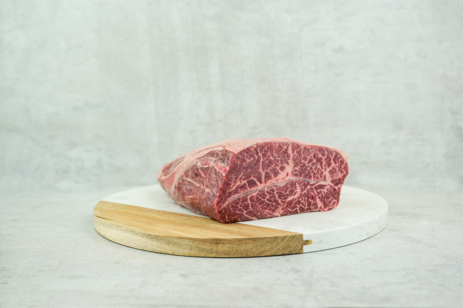 40002501-563044-wagyu-rinderschaufel-tk-aus-ca-2-3-kg-stk.jpg Wagyu Rinderschaufel