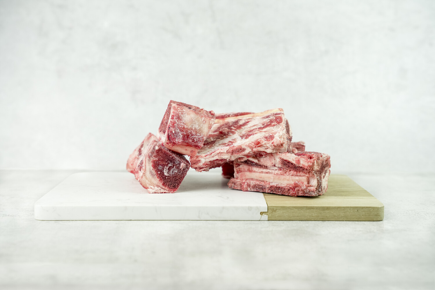 Rinder-Fleischknochen