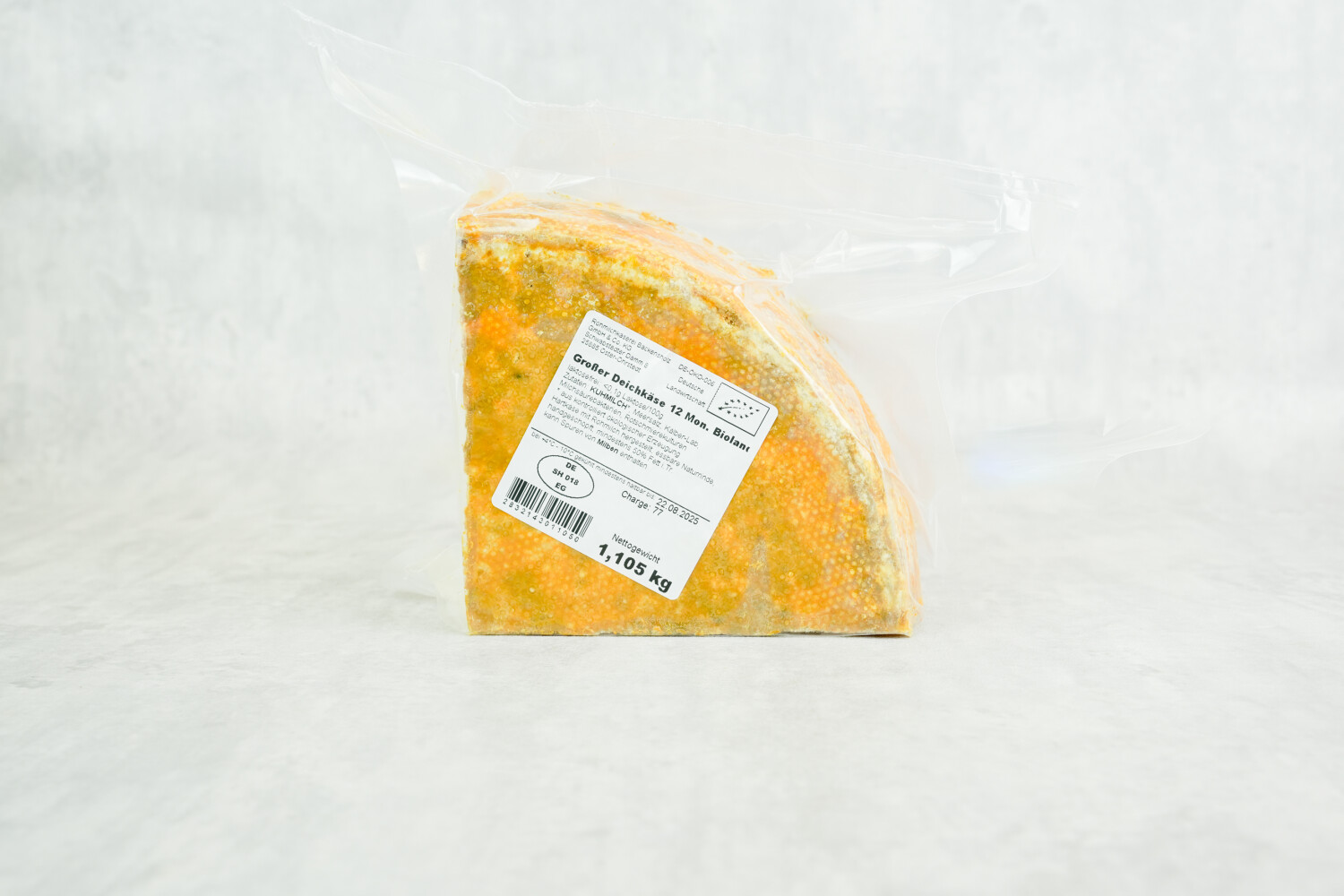 40002632-532872-kaese-bs-grosser-deichkaese-geviertelt-12-monate-backensholz-bio-ca-1-1-kg-stk.jpg