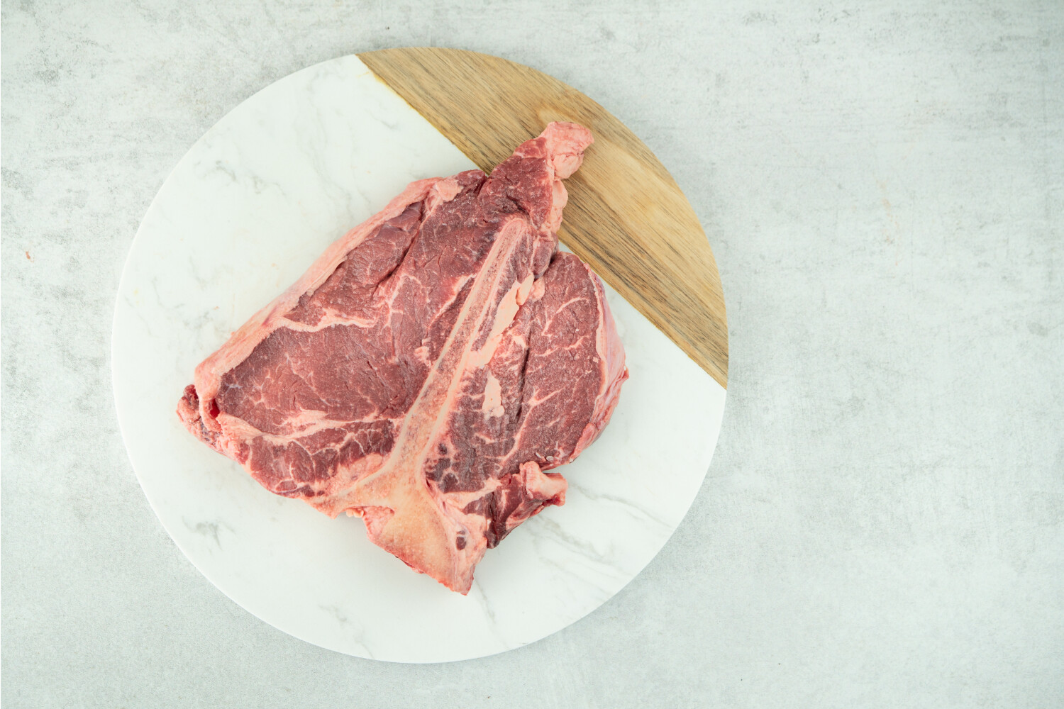 40002187-563150-tk-t-bone-steak-faerse-simply-steak-ca-550-g-stk-pl.jpg T-Bone Steak I WOŁOWINA