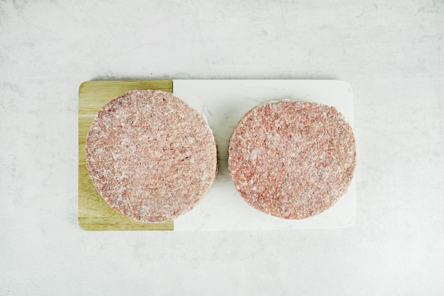 40003204-560198-tk-hamburgerfleisch-180-g-bratfertig-gewuerzt-25-st-ktn-ranchmaster.jpg