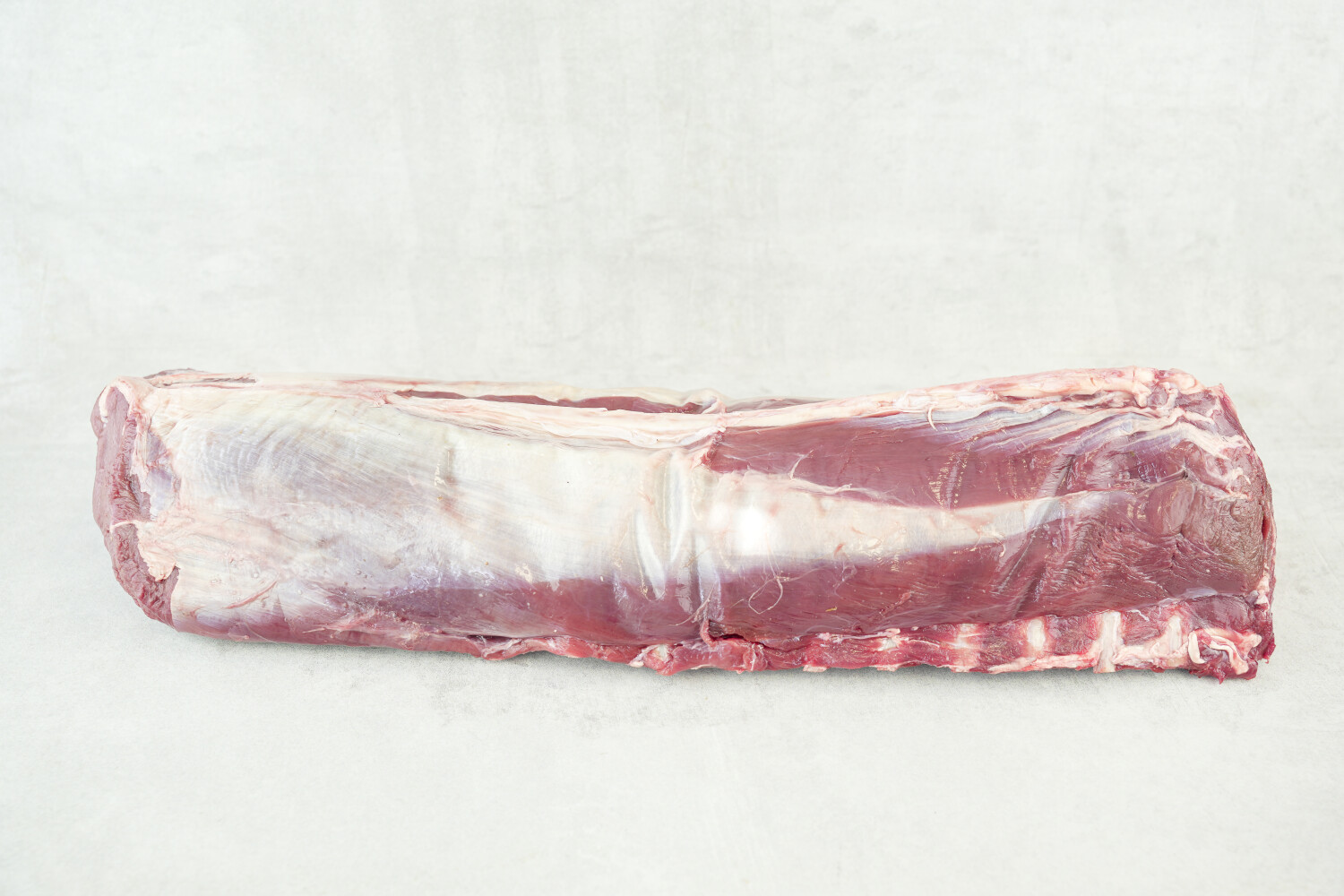 Hirschkalbsrücken mit Knochen 