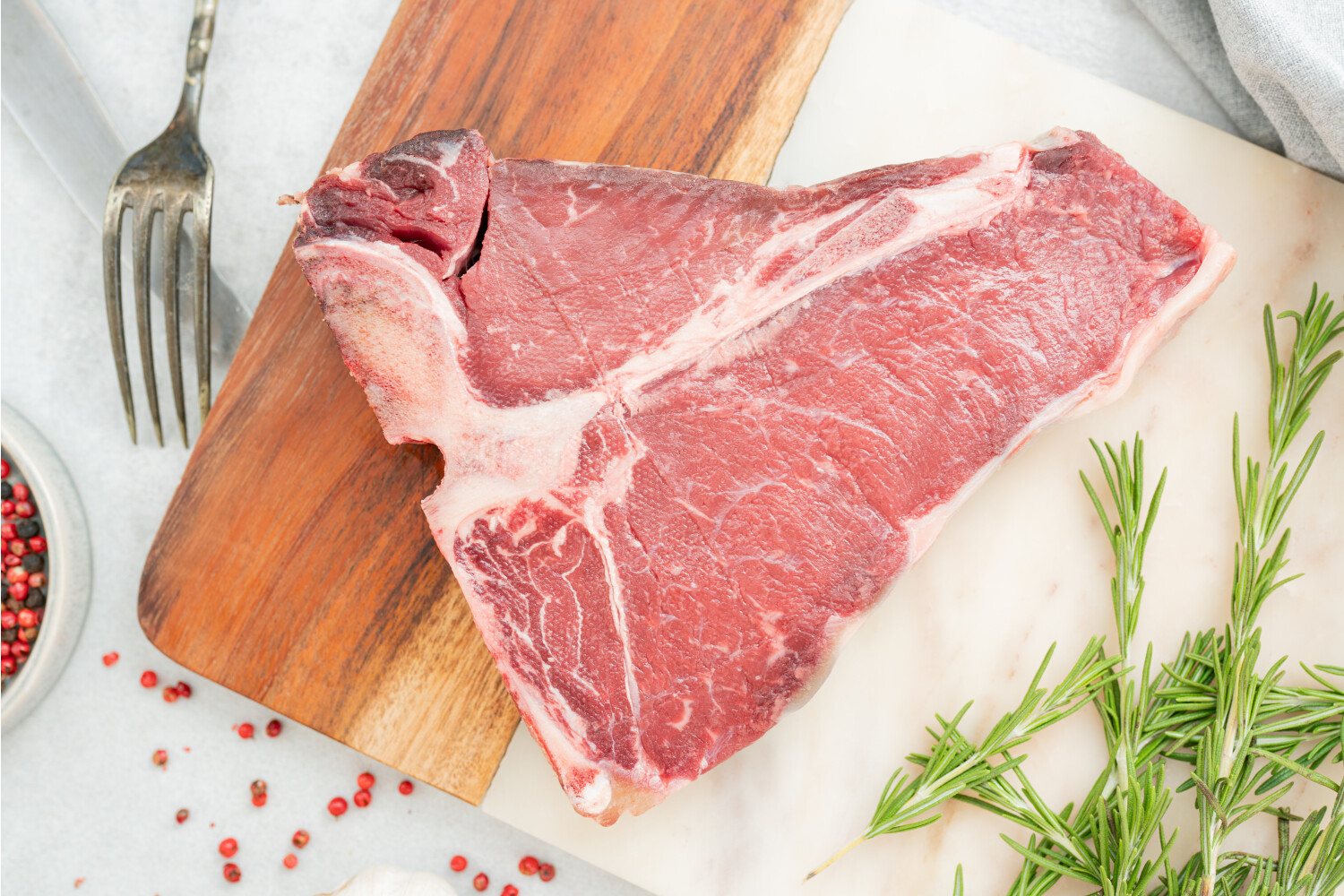 Dry Aged Kalbs T-Bone Steak I NORDISH VEAL