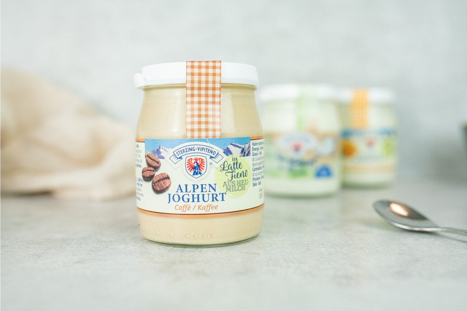 Joghurt Kaffee I STERZINGER