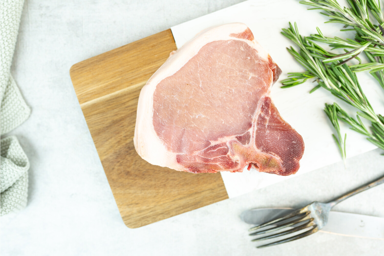 Dry Aged Schweine-Porterhouse-Steak I NORDISH PORK