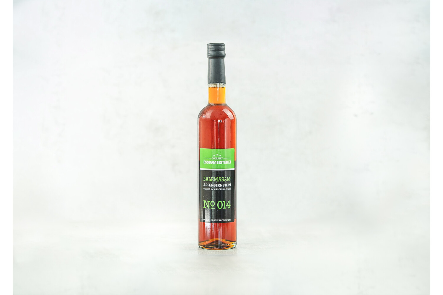 40002802-511057-essig-balema-014-apfel-bernstein-balsam-0-5ltr-fl.jpg