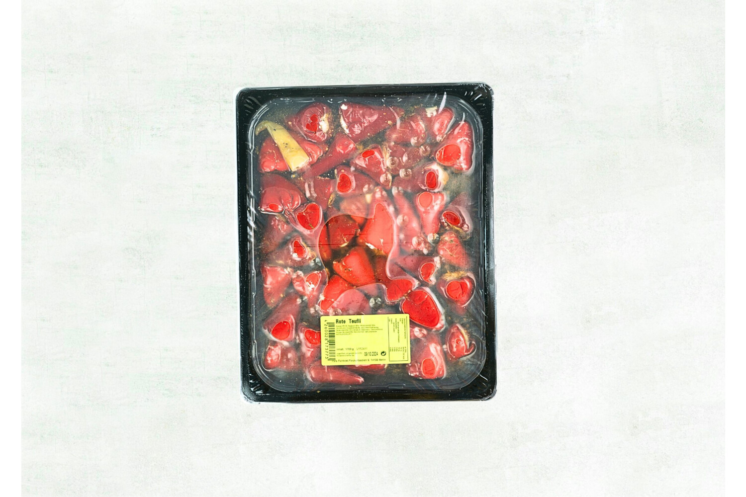 Rote Paprika mit Frischkäse gefüllt